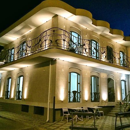 Gaudi Stylish Hotel โอเดสซา ภายนอก รูปภาพ