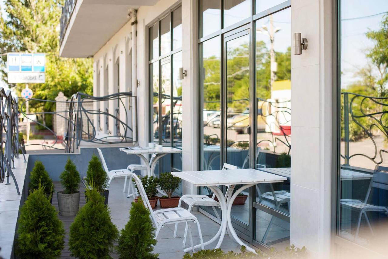 Gaudi Stylish Hotel โอเดสซา ภายนอก รูปภาพ