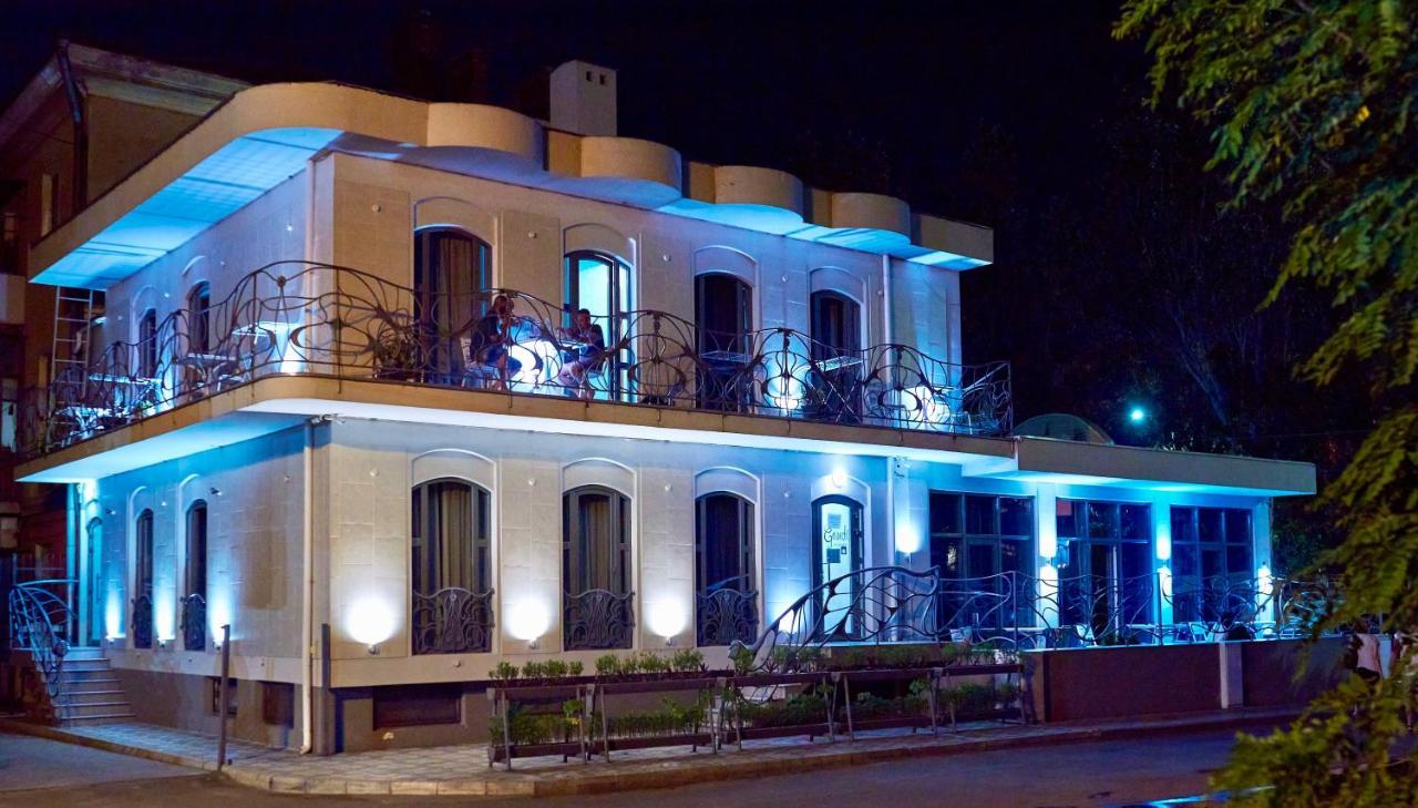 Gaudi Stylish Hotel โอเดสซา ภายนอก รูปภาพ