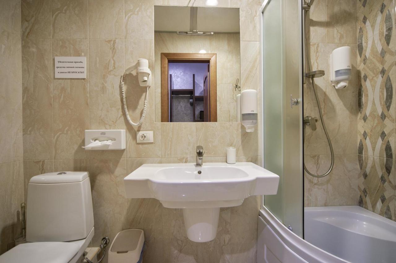 Gaudi Stylish Hotel โอเดสซา ภายนอก รูปภาพ