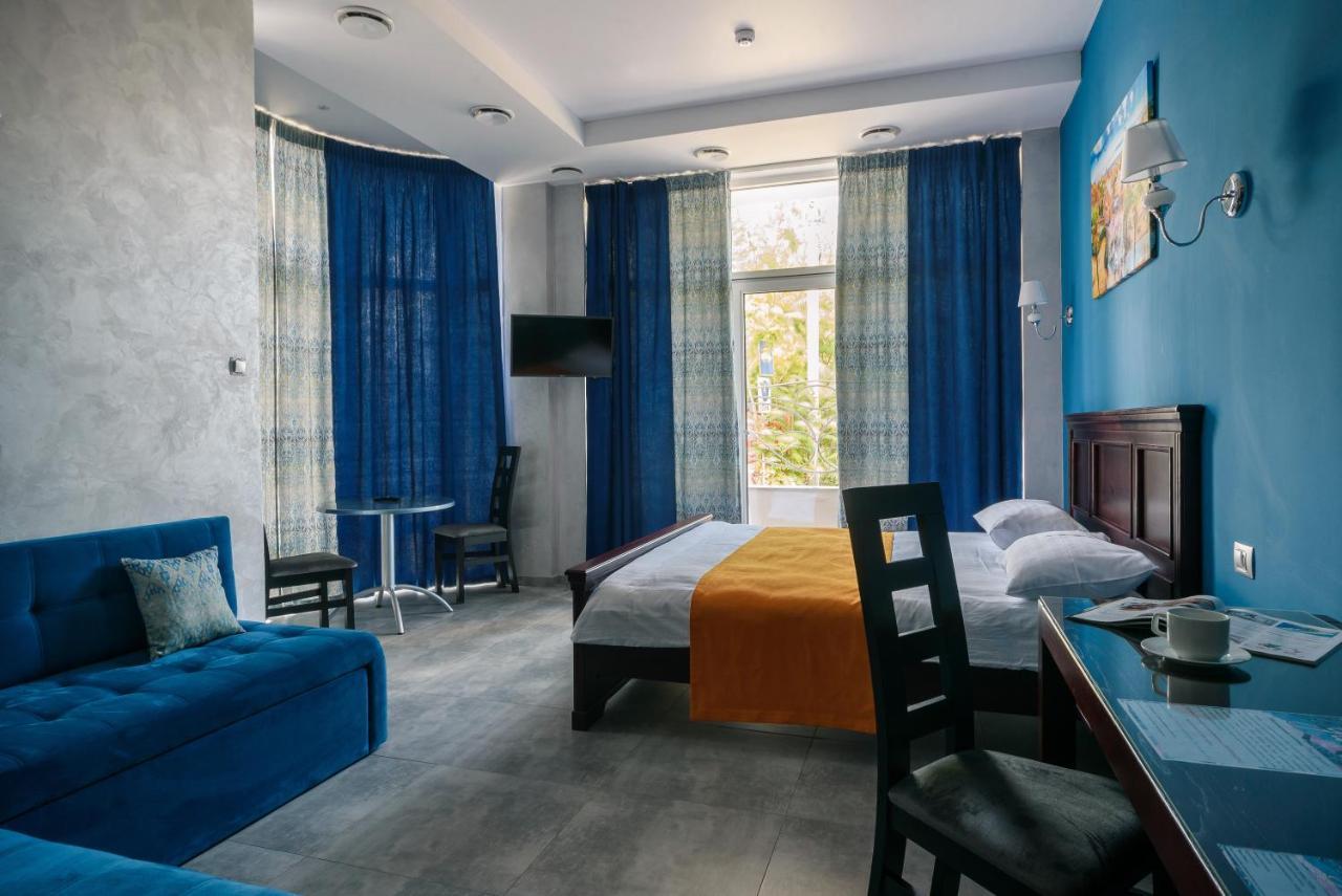 Gaudi Stylish Hotel โอเดสซา ภายนอก รูปภาพ
