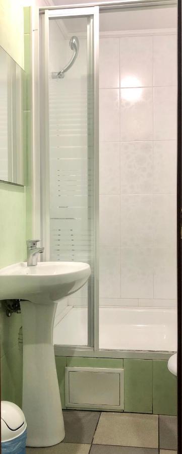 Gaudi Stylish Hotel โอเดสซา ภายนอก รูปภาพ