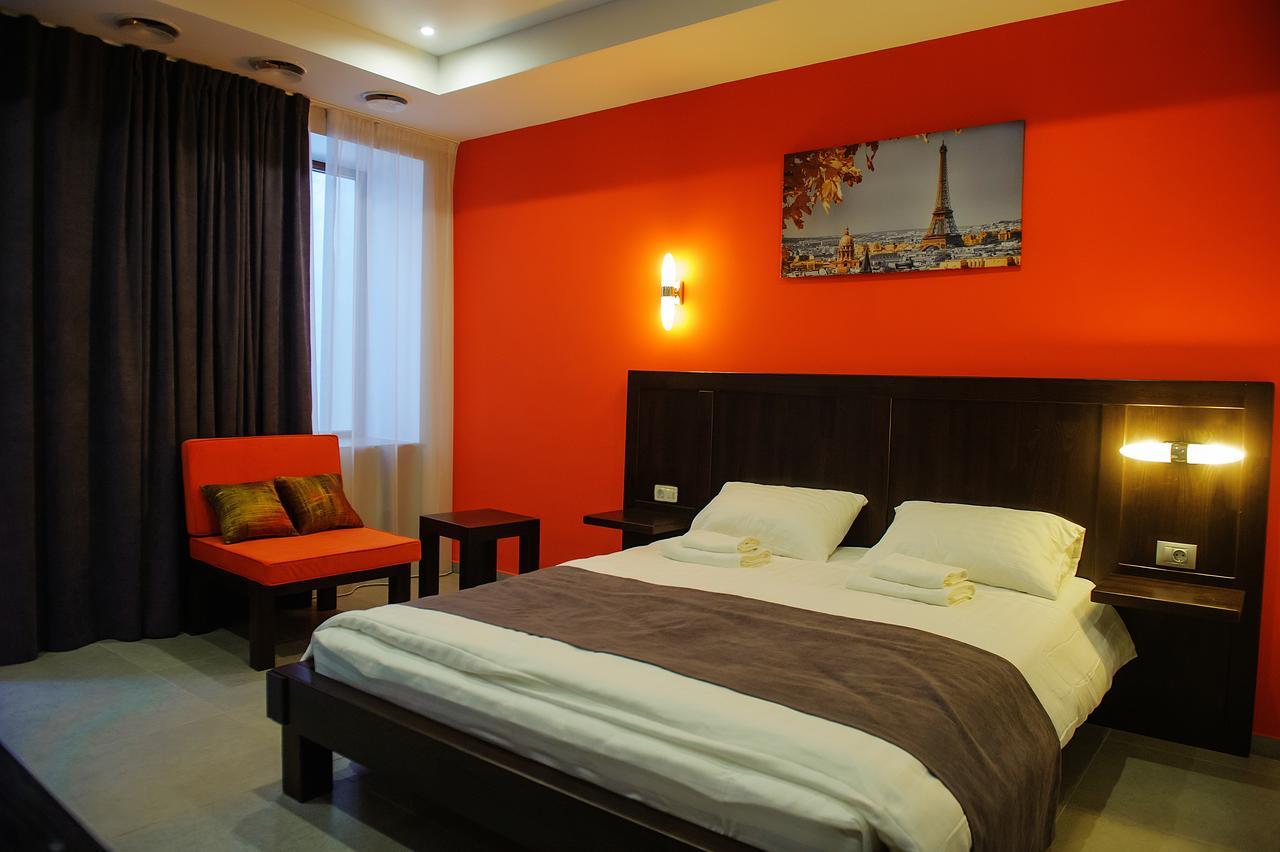 Gaudi Stylish Hotel โอเดสซา ภายนอก รูปภาพ